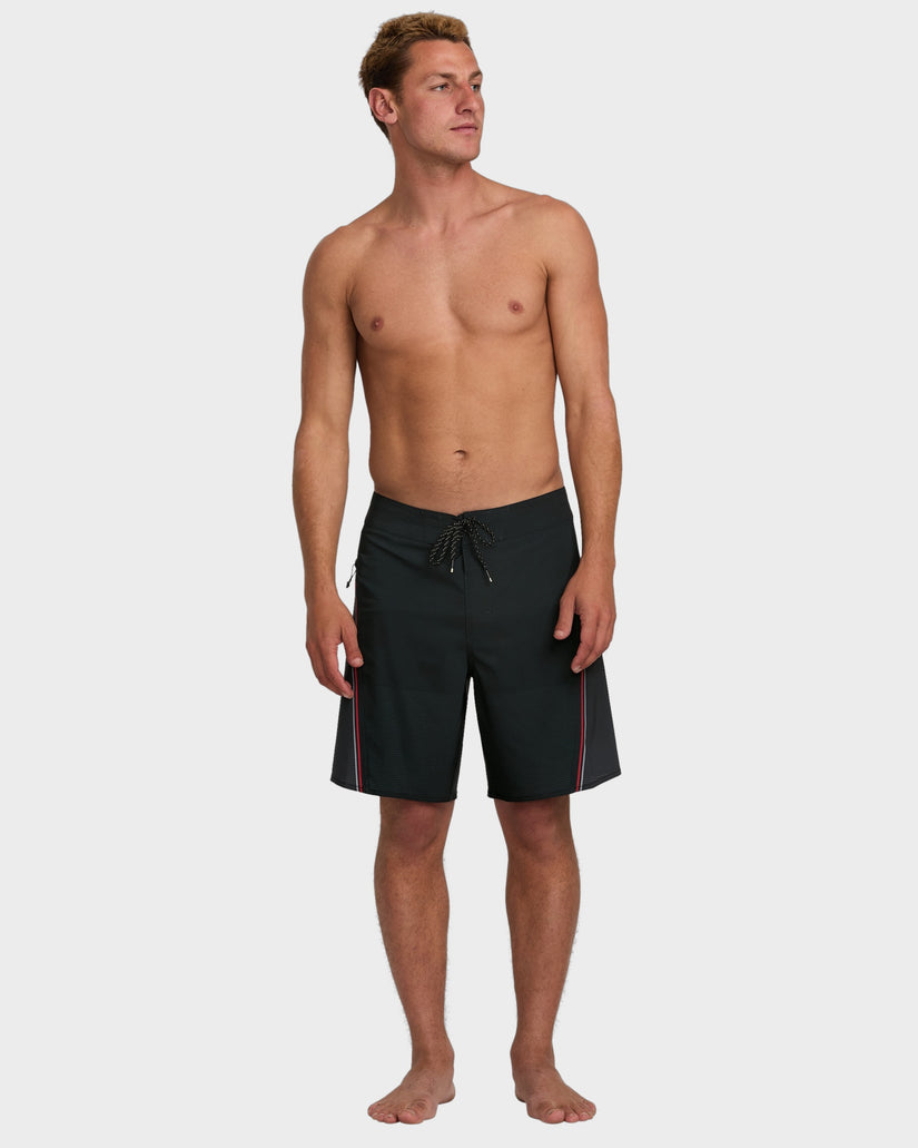 STRADDIE AIRLITE 20" BOARDSHORTS