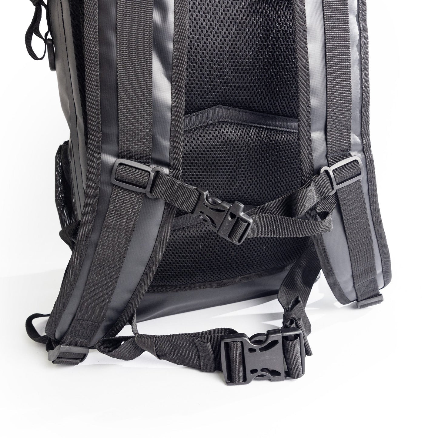ELEMENTS WETSUIT BACKPACK