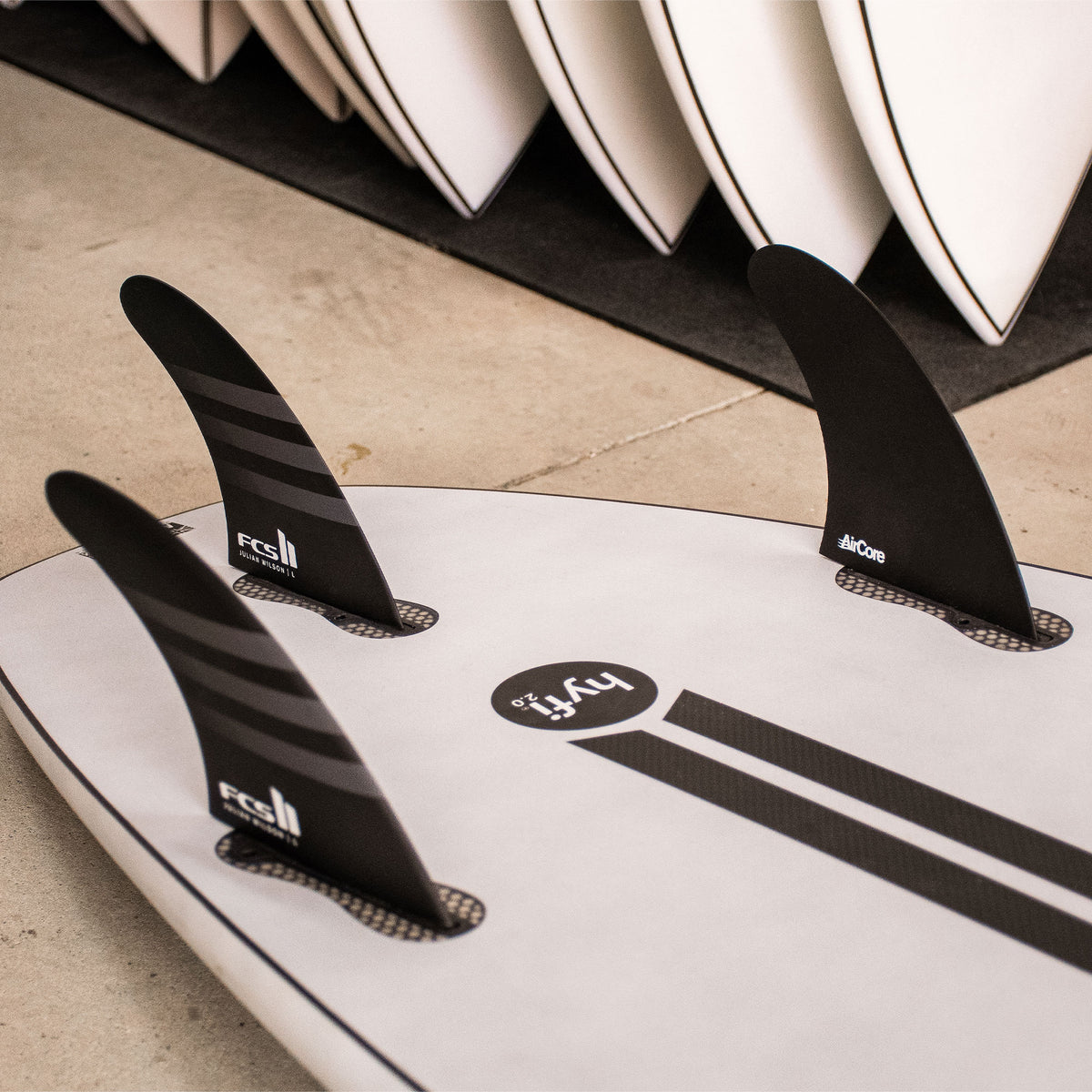 JULIAN WILSON TRI FIN SET