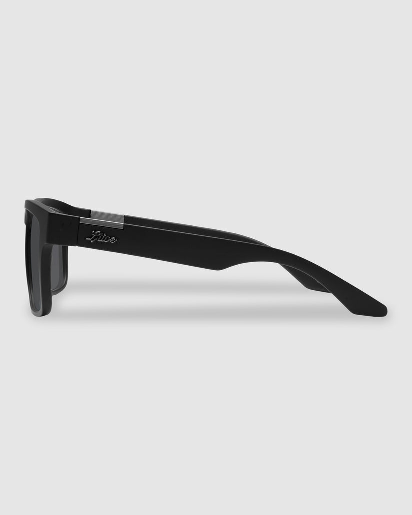 VUDU POLARISED SUNGLASSES