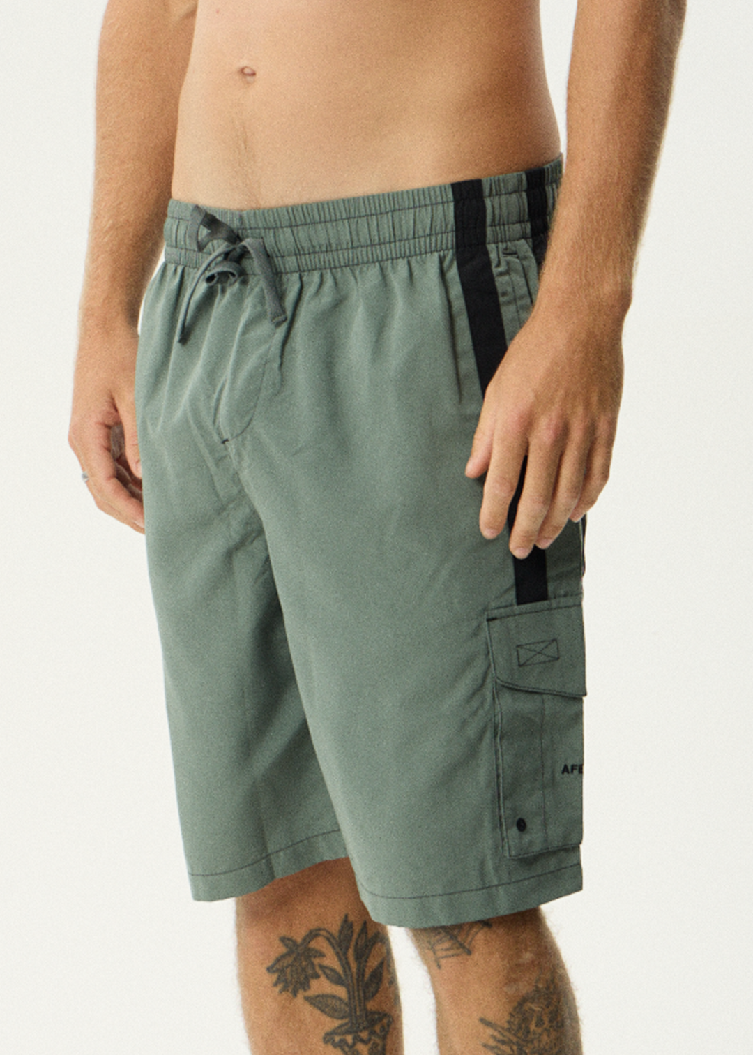 HOUSE RELATED CARGO 20" SWIM SHORT