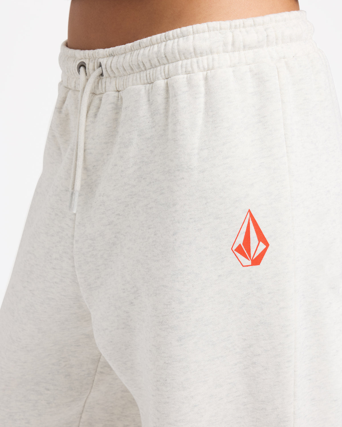 GET MORE TRACKPANTS