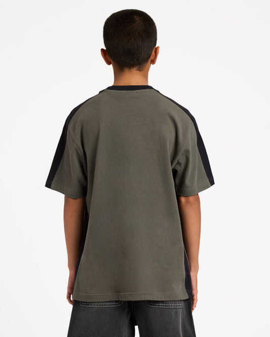 BOYS 8-16 SPEC ICONIC T-SHIRT