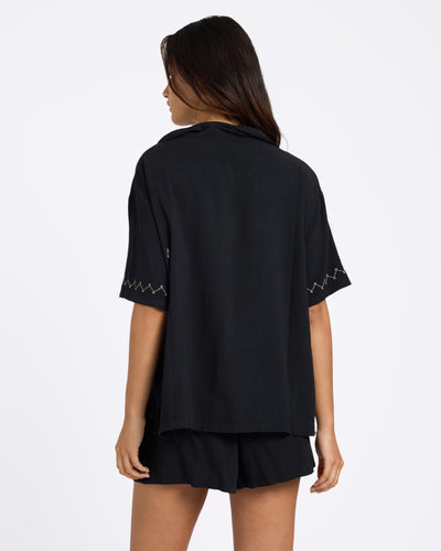 BLOOMZ SHORT SLEEVE TOP