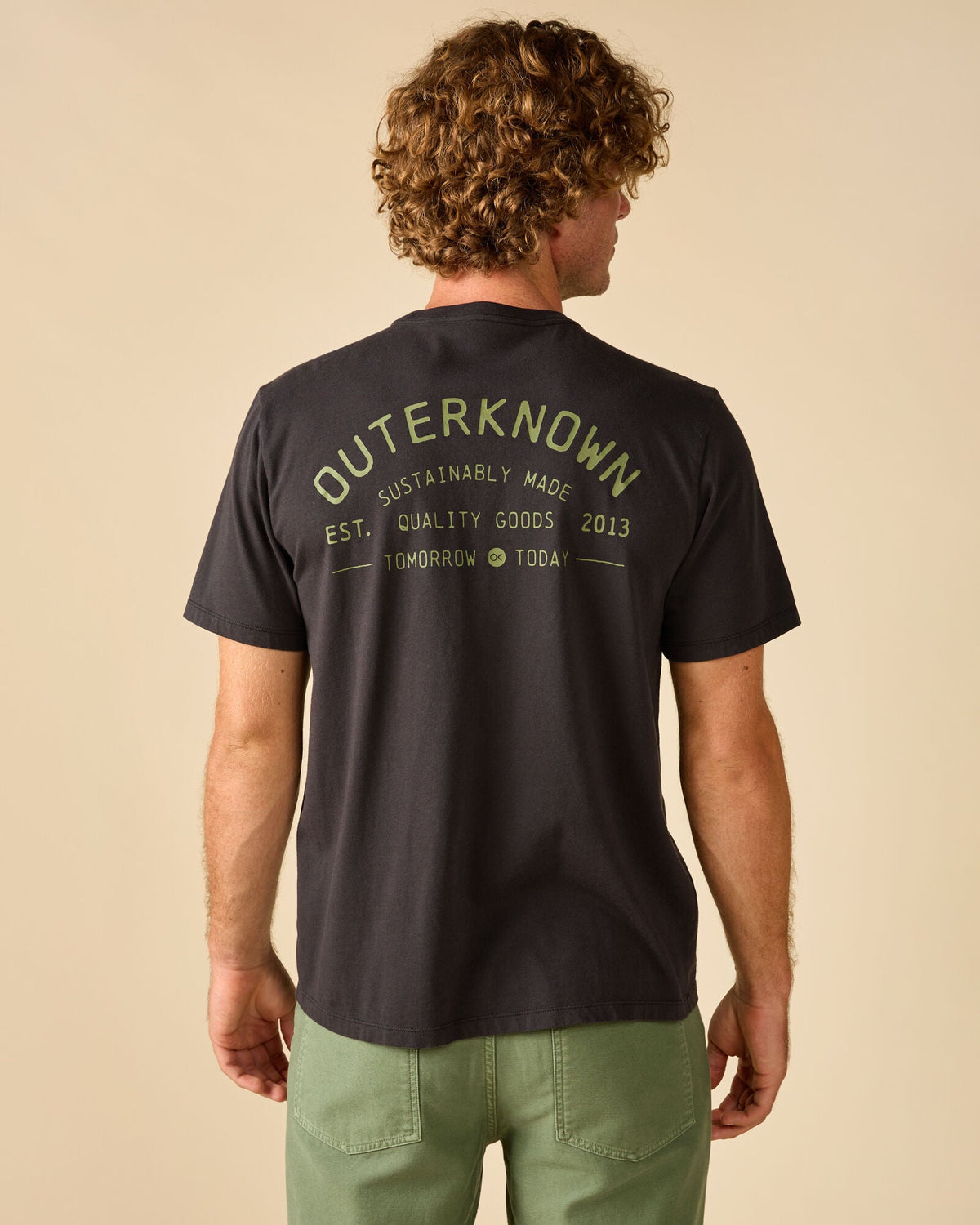 INDUSTRIAL OUTERKNOWN POCKET TEE