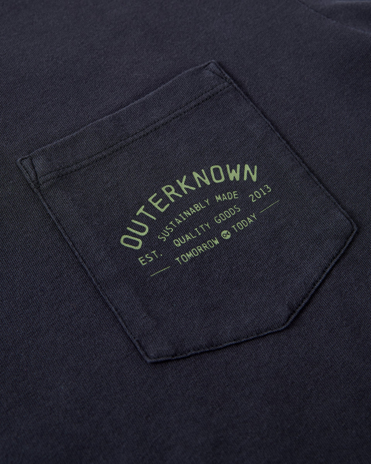 INDUSTRIAL OUTERKNOWN POCKET TEE