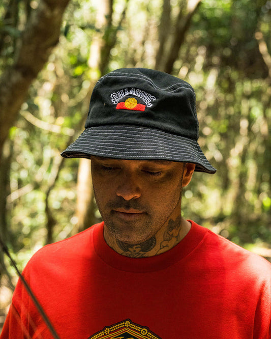 OTIS FLAG BUCKET HAT