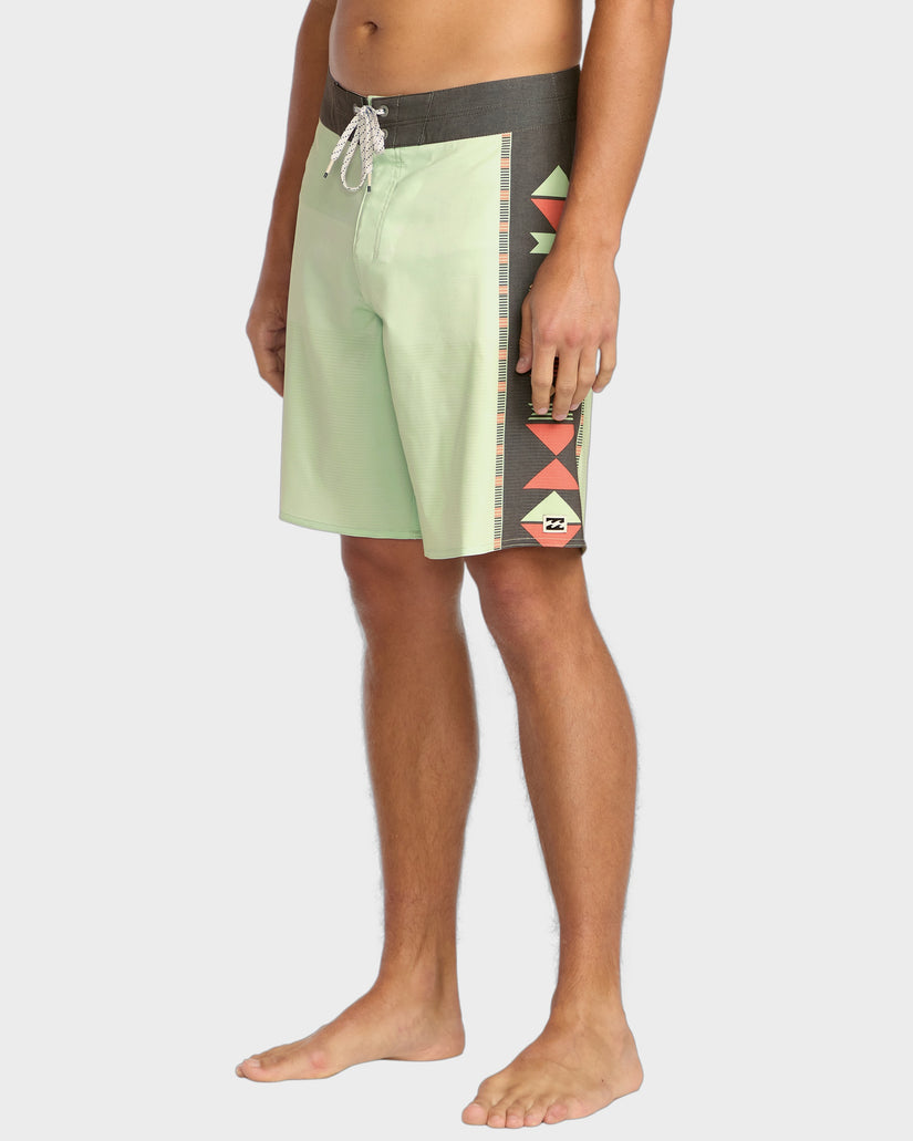 SUNDAYS AIRLITE 18.5 INCH BOARDSHORT