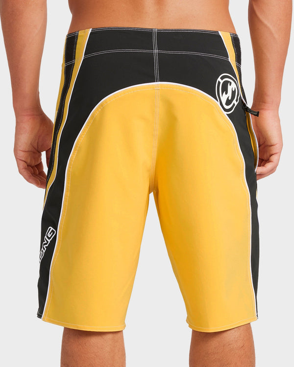FLUID 2K PRO 21 INCH BOARDSHORT