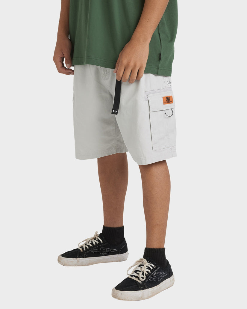 SPEC 73 CARGO 22 INCH SHORTS