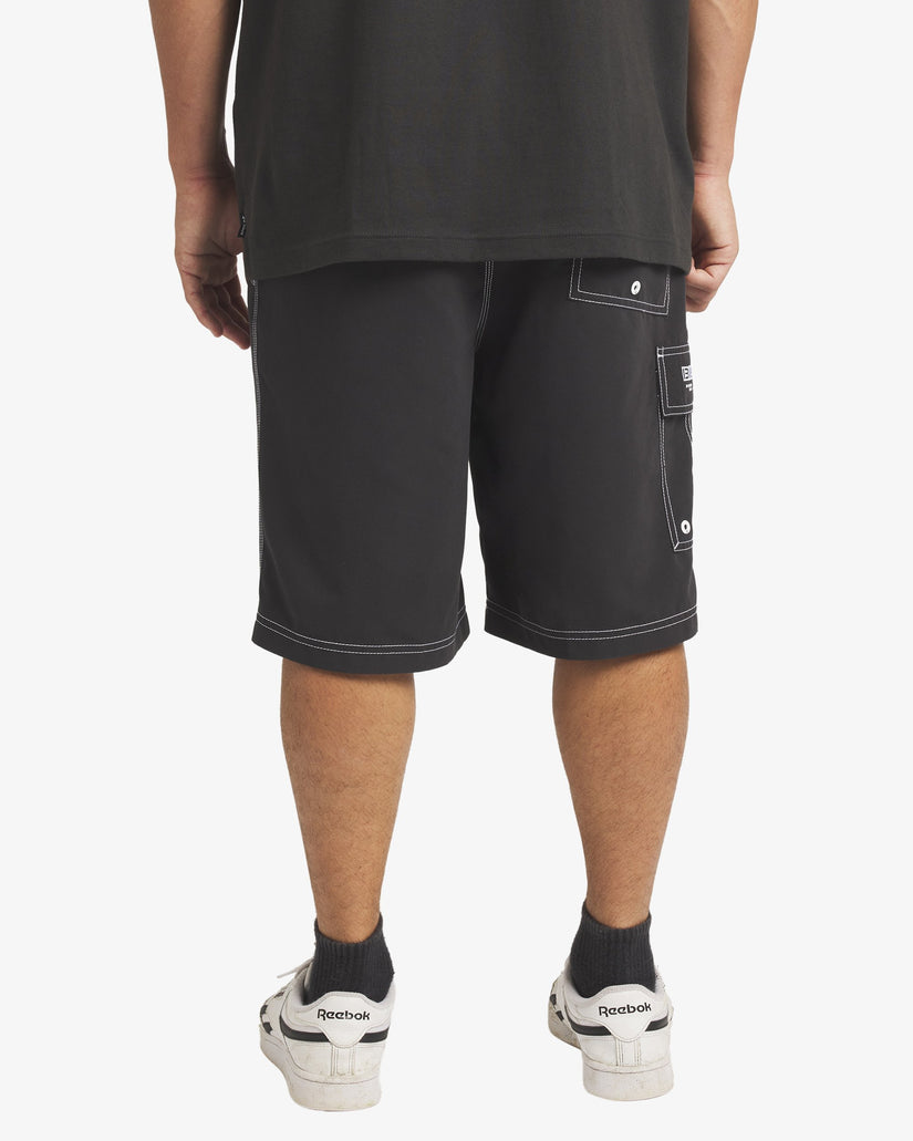 THROW ON 21 INCH BOARDSHORTS
