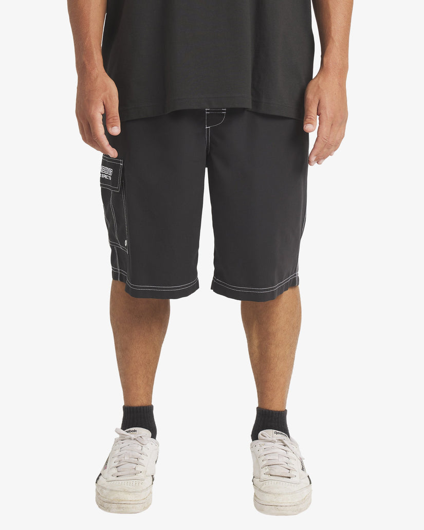 THROW ON 21 INCH BOARDSHORTS