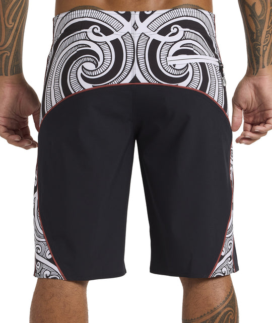TAKARANGI BOARDSHORT 20