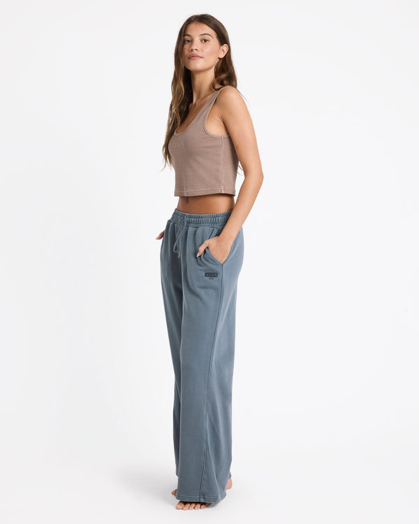 HEADING OUT TRACKPANTS