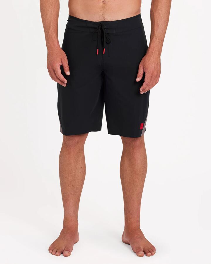 STRIKE MISSION PRO 21" BOARDSHORTS