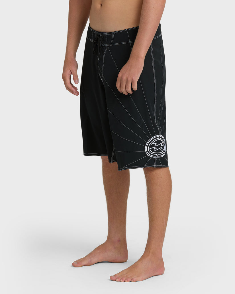 A.I. RISING SUN PRO 22" BOARDSHORTS