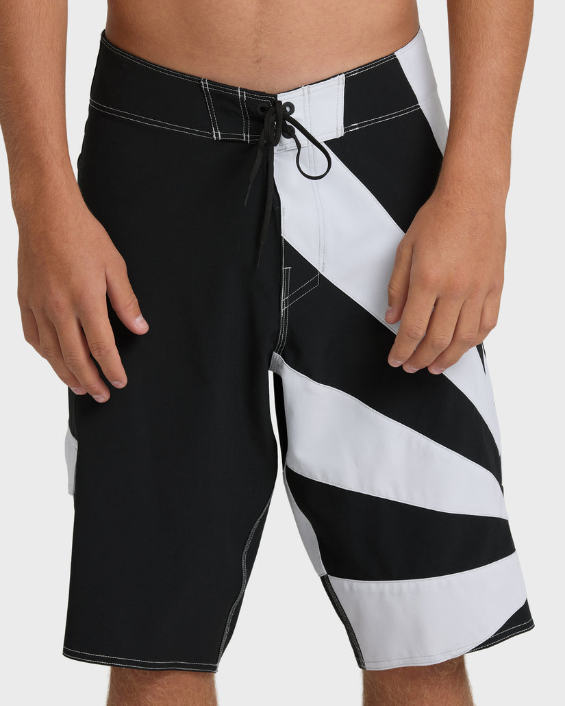 A.I. RISING SUN PRO 22" BOARDSHORTS