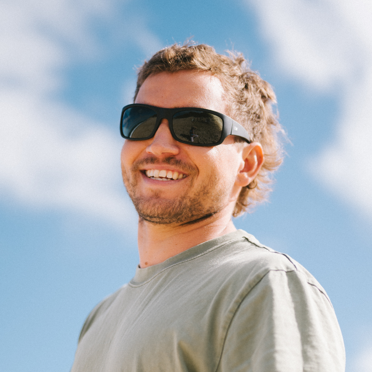 CONCRETE WAVE POLARISED SUNGLASSES