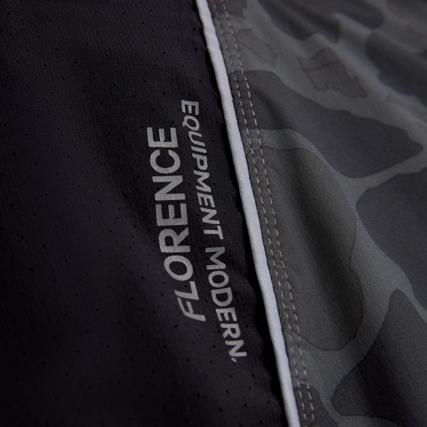 AIRTEX 2-IN-1 BOARDSHORTS