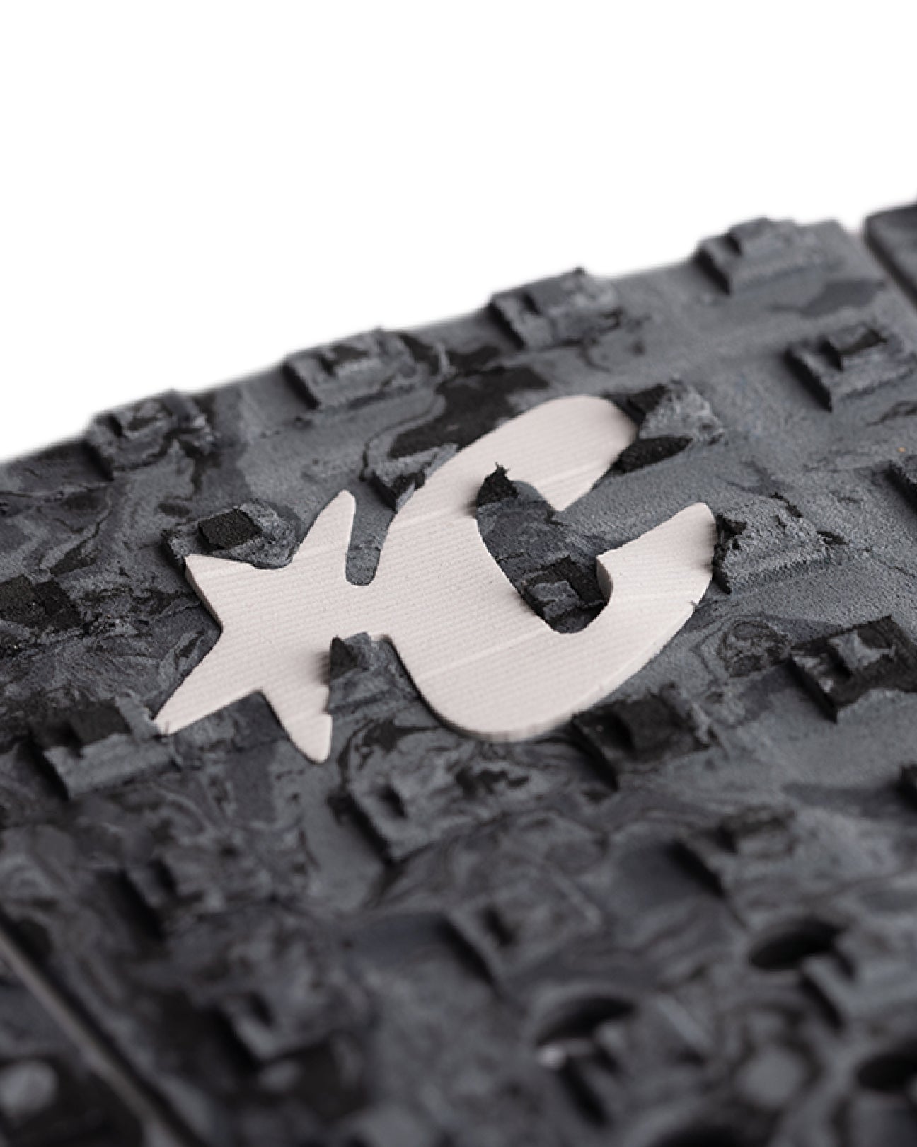 RELIANCE III TRACTION PAD