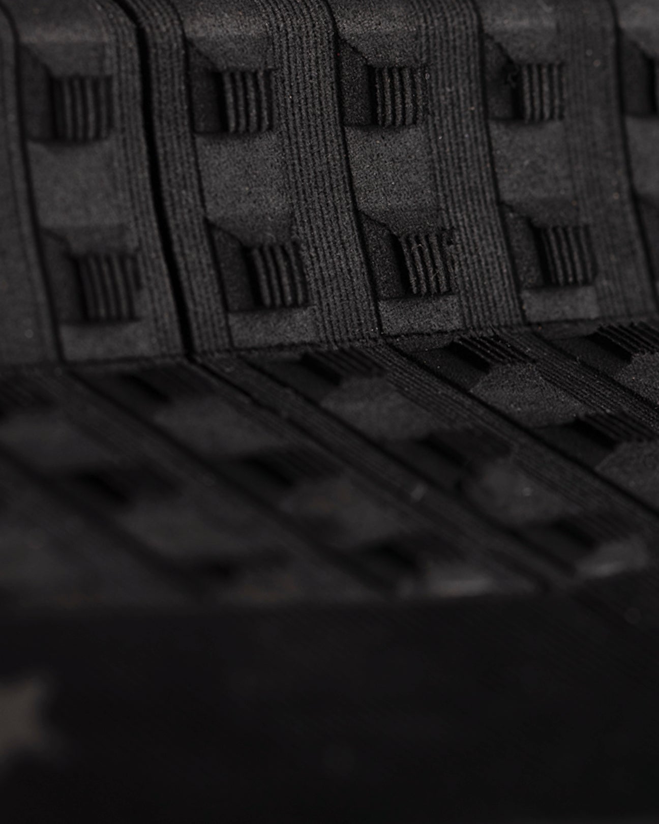 HARDWEAR TAIL BLOCK