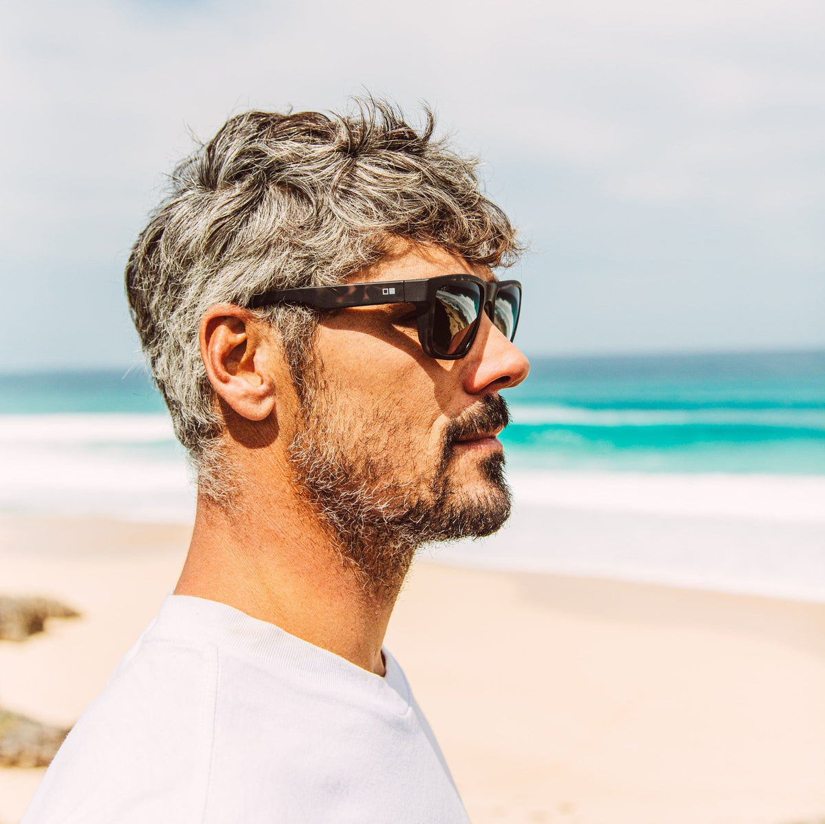 REQUEST SPORT POLARISED SUNGLASSES