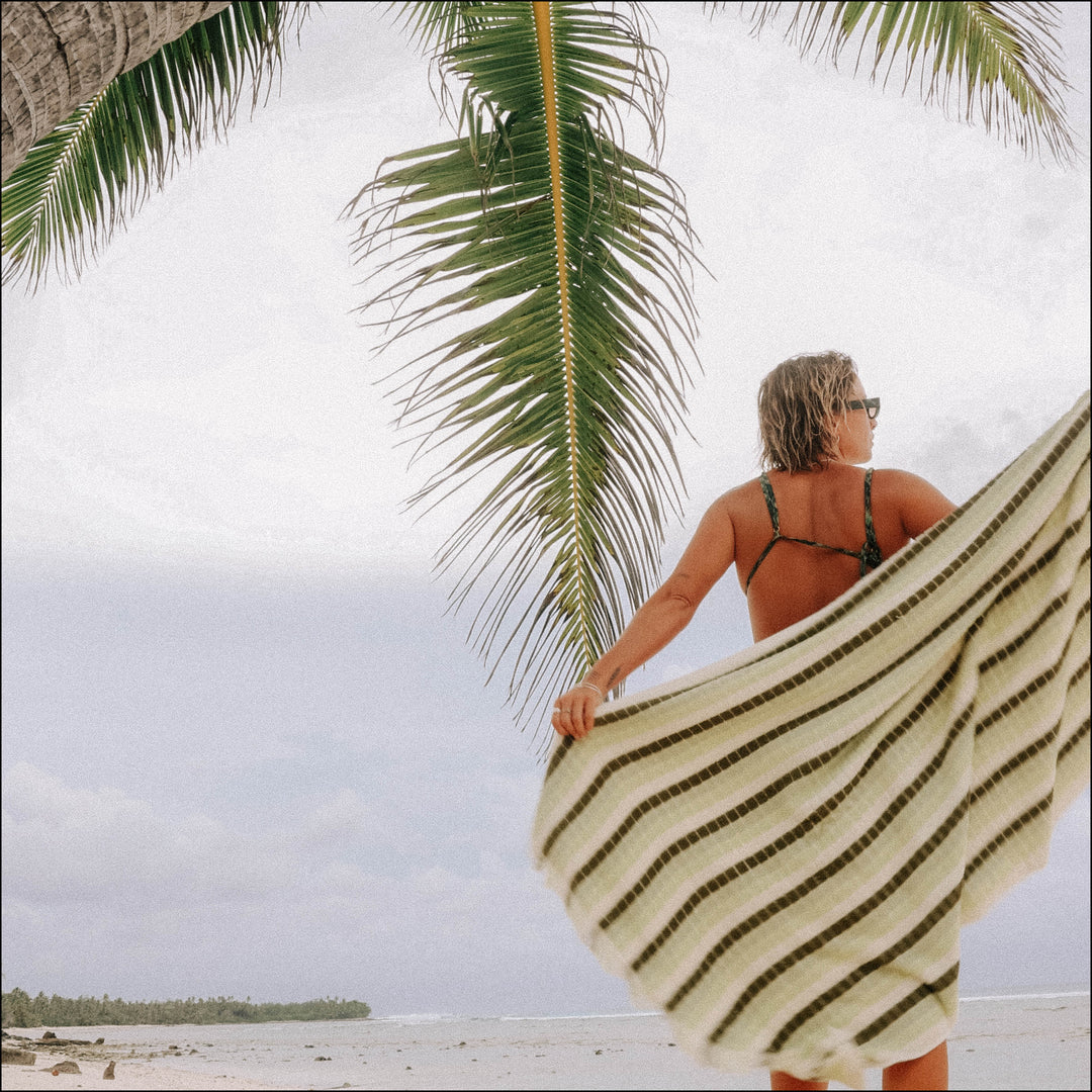 LAYDAY HORIZON TOWEL