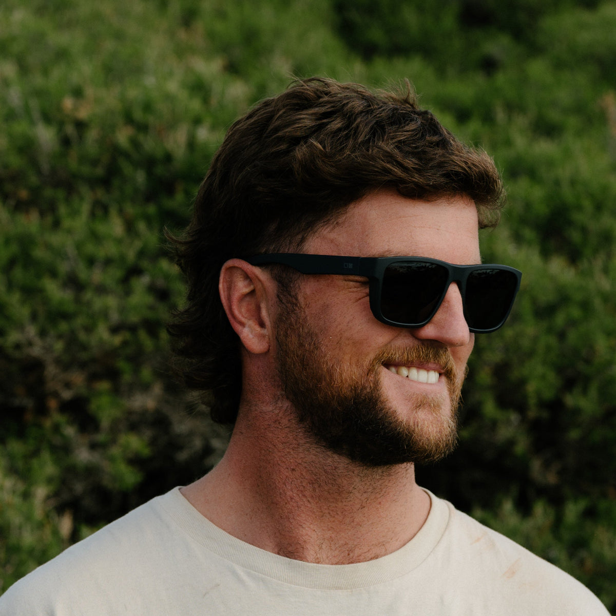 REQUEST SPORT POLARISED SUNGLASSES