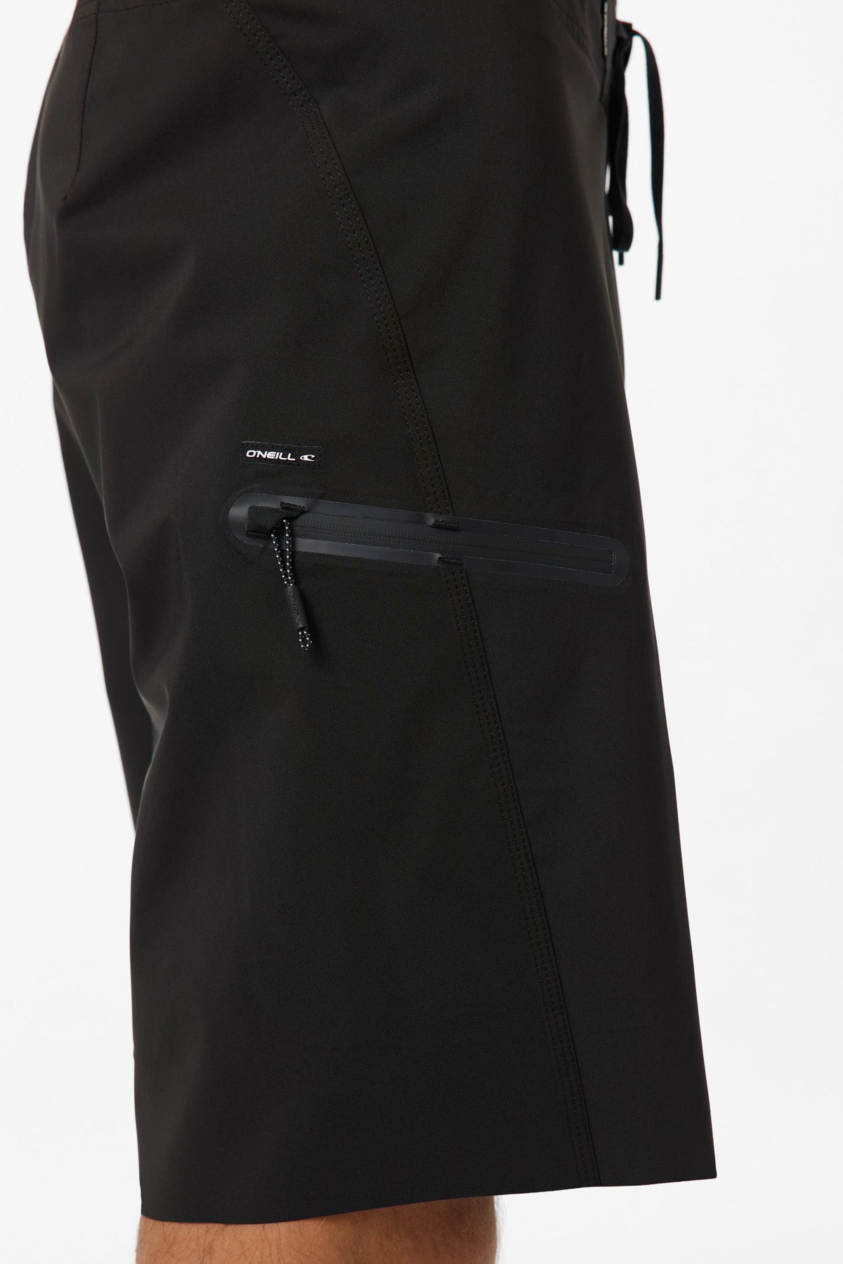 HYERFREAK TECH SOLID 19" BOARDSHORTS