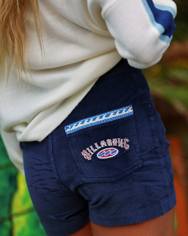 GOOD ERA CORDUROY SHORTS