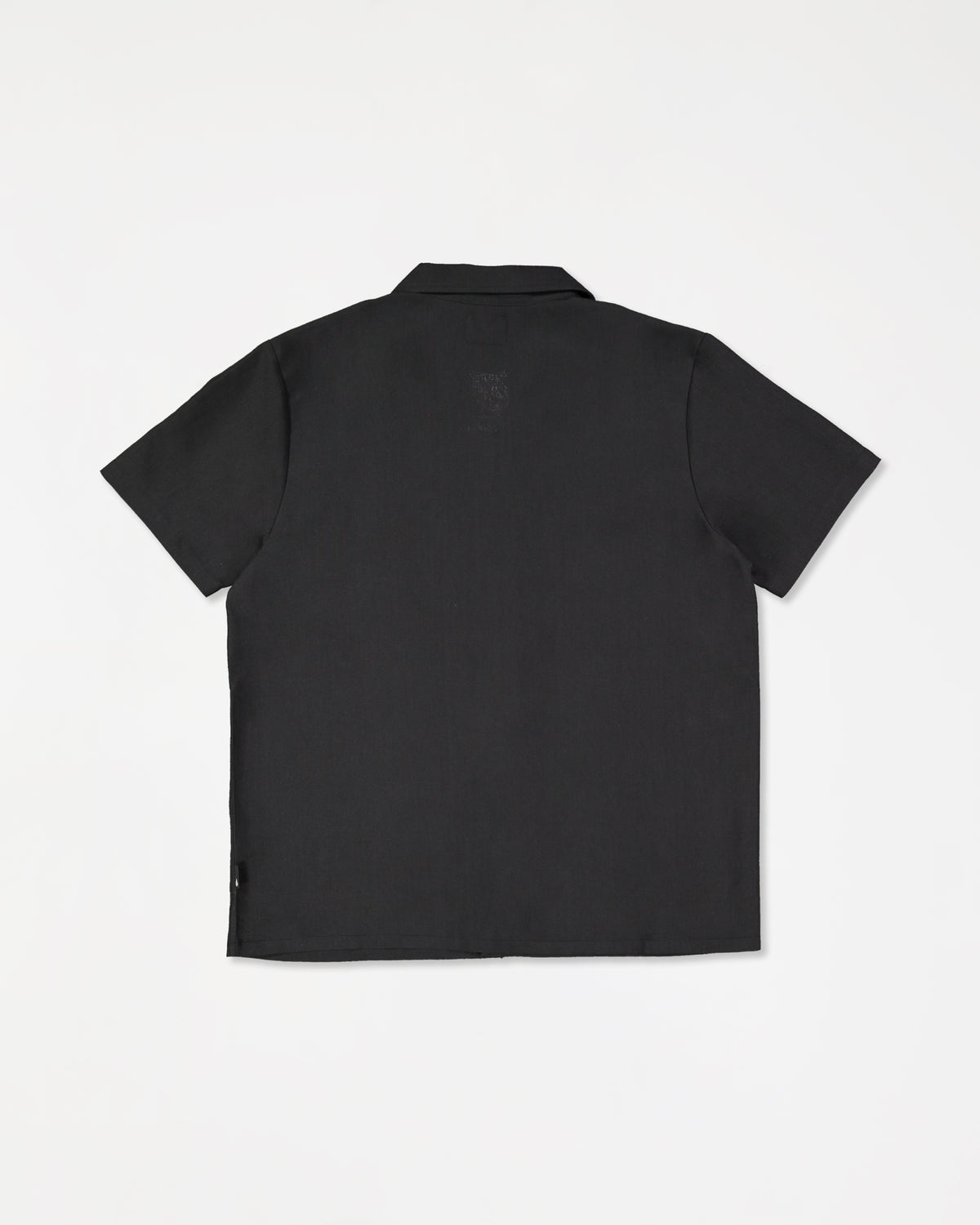 FEATURED ARTIST OZZY WOVEN SHORT SLEEVE SHIRT
