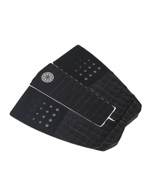 DION AGIUS IV SIGNATURE TRACTION PAD
