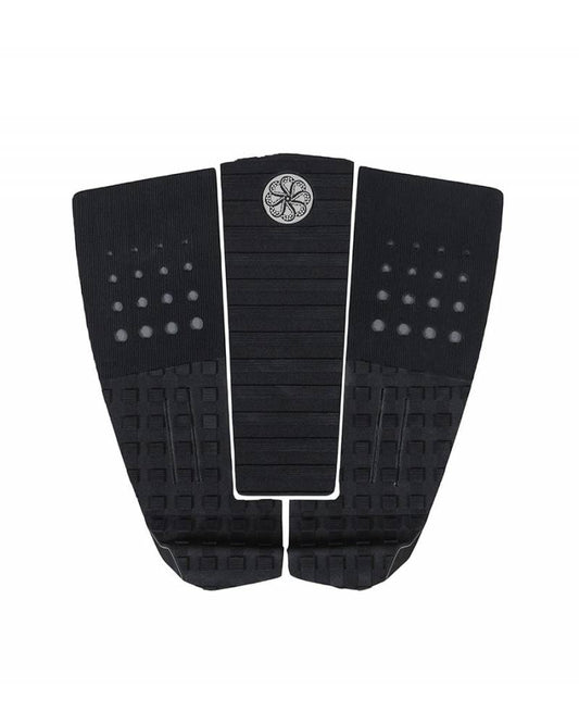 DION AGIUS IV SIGNATURE TRACTION PAD
