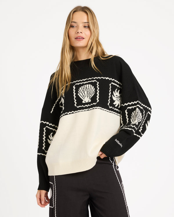 SEA SIDE DREAMER CREW NECK SWEATER