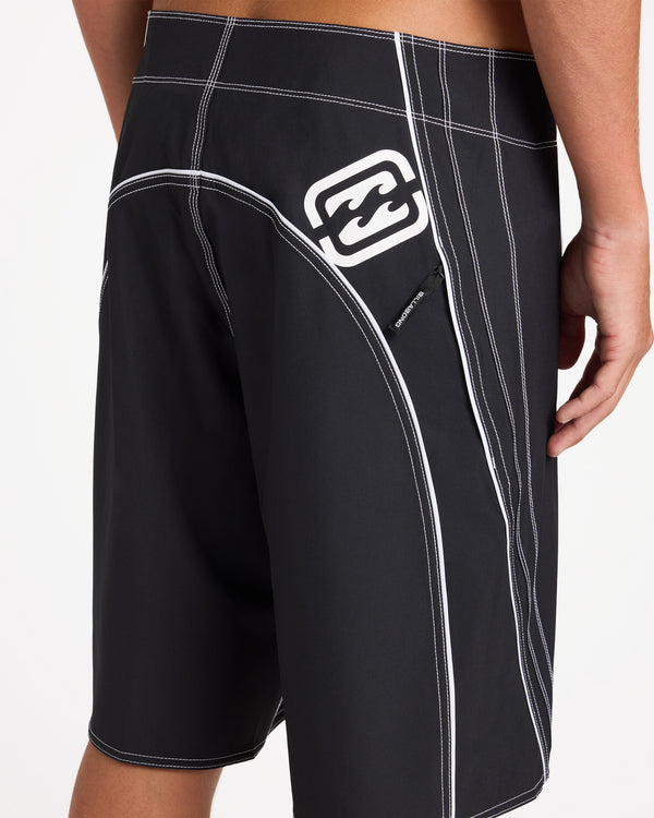 FLUID 2K PRO 21" BOARDSHORTS
