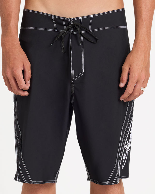 FLUID 2K PRO 21" BOARDSHORTS