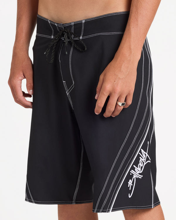 FLUID 2K PRO 21" BOARDSHORTS