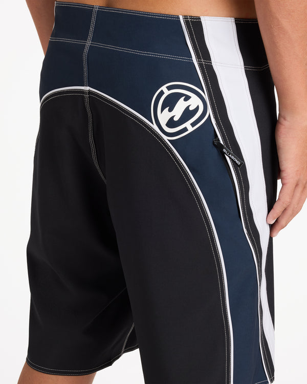 FLUID 2K PRO 21" BOARDSHORTS