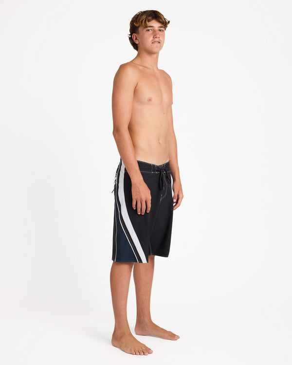 FLUID 2K PRO 21" BOARDSHORTS