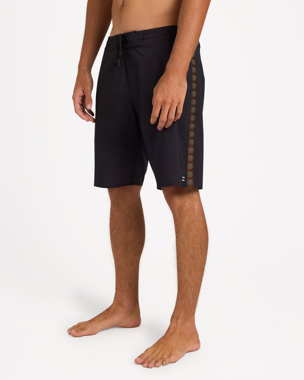 WATEGOS LOW TIDE 17.5" BOARDSHORTS