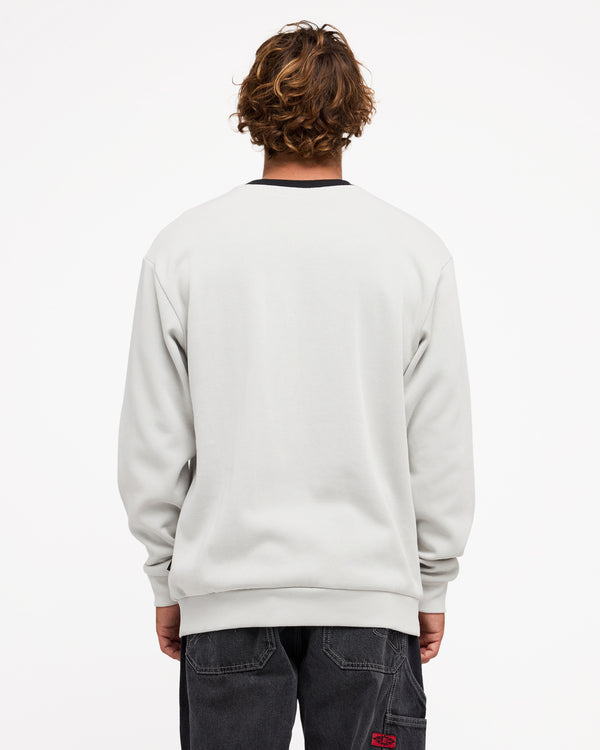 IMMORTAL CORE CREW NECK JUMPER