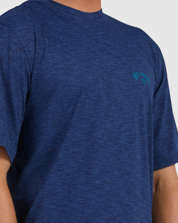 SHORELINE LOOSE FIT SHORT SLEEVE RASH VEST