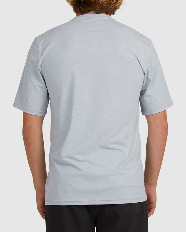 SHORELINE LOOSE FIT SHORT SLEEVE RASH VEST