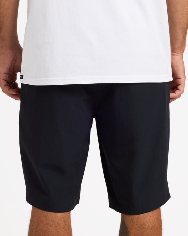 FRICKIN CROSS SHRED 20" WALKSHORTS