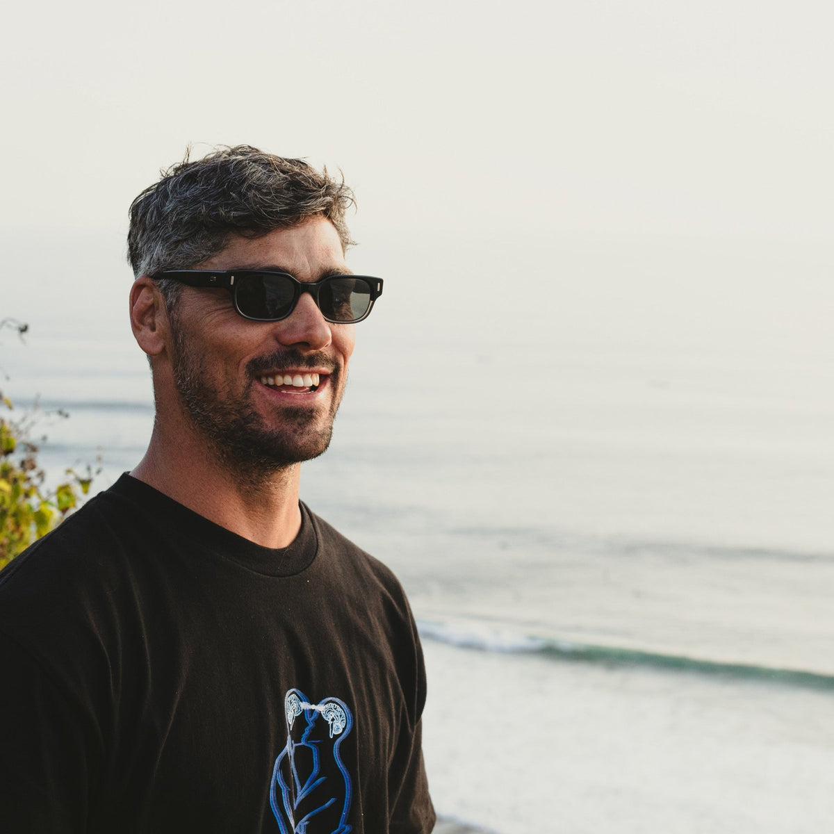 UNTITLED SUNGLASSES