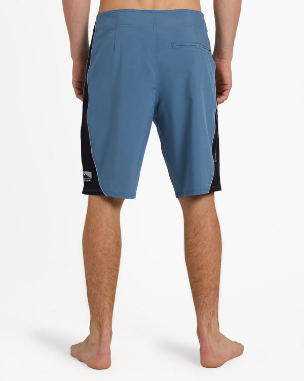 SURFSILK CORE 20" BOARDSHORTS