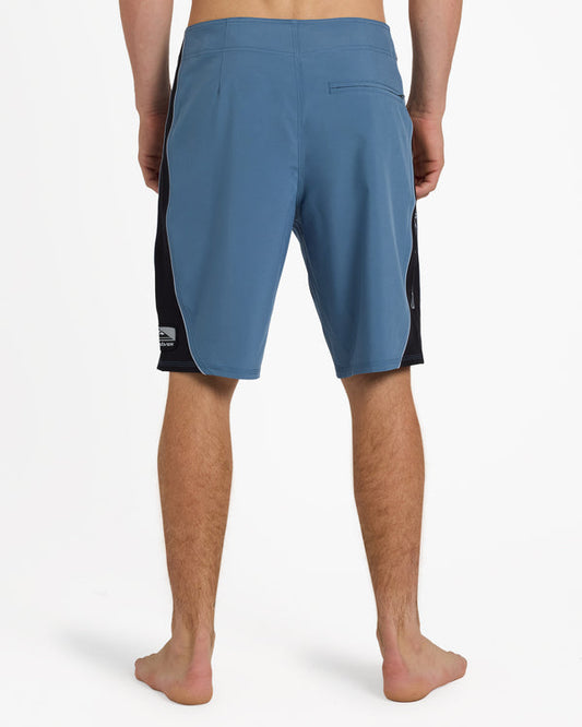 SURFSILK CORE 20" BOARDSHORTS