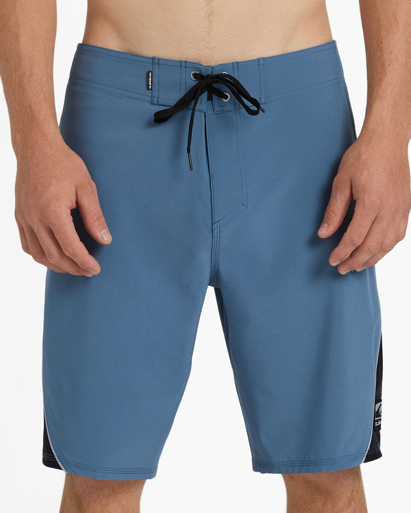 SURFSILK CORE 20" BOARDSHORTS
