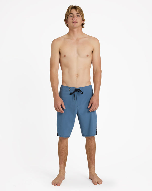 SURFSILK CORE 20" BOARDSHORTS