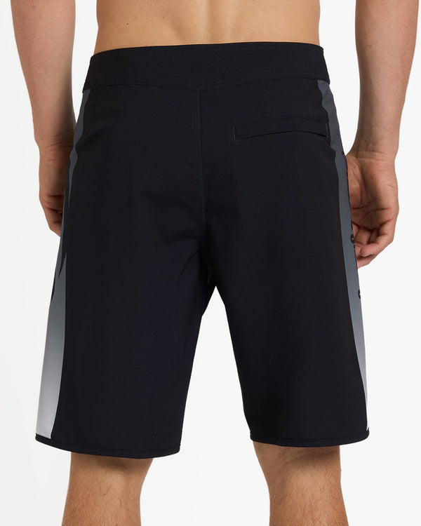 SURFSILK HOLMES 20" BOARDSHORTS